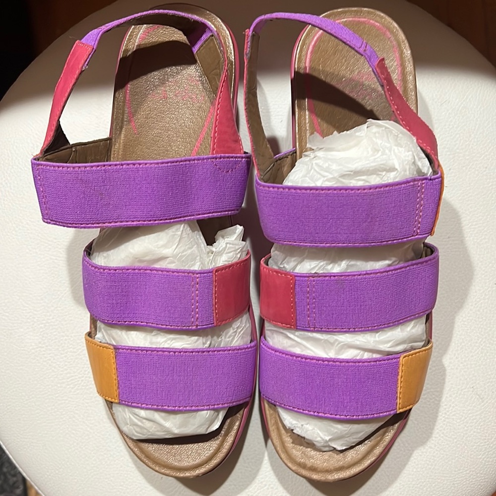 Dansko Pink & Purple strappy sandals size 38.